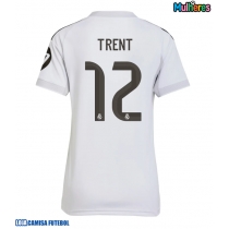 Camisa de Futebol Real Madrid Alexander-Arnold #12 Equipamento Principal Mulheres 2025-26 Manga Curta